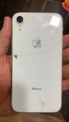 iPhone XR 