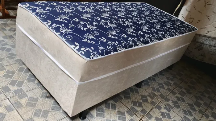 Cama box