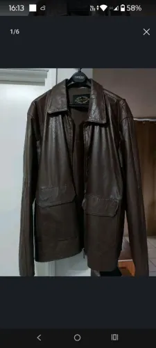 JAQUETA DE COURO ORIGINAL IMPECÁVEL GG