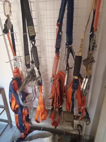 Equipamentos para trabalho em alturas NR-35