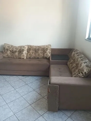 Sofá a venda - 400,00