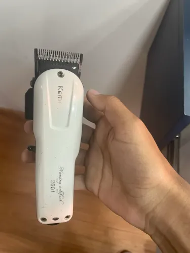 Máquina de cortar cabelo profissional usada - funcionando perfeitamente