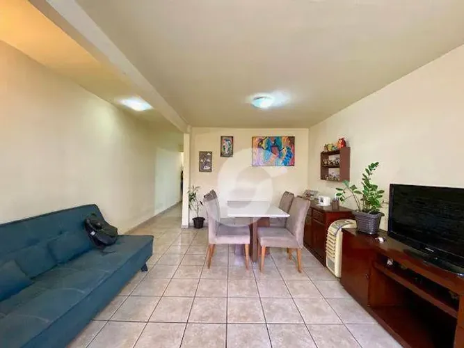 Sobrado com 4 dormitórios à venda, 220 m² por R$ 450.000,00 - Centro - Niterói/RJ