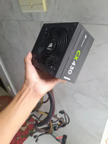 Fonte Corsair CX430