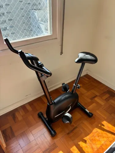 Bicicleta Ergométrica PodiumFit V100 Magnética