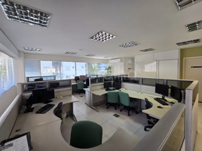 3 Salas Comerciais totalizando 336m² no Itacorubi