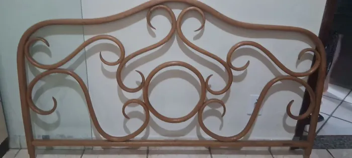 Cabeceira de Cama de Casal Austríaca