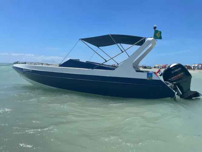 Lancha 23 pés com Yamaha 115