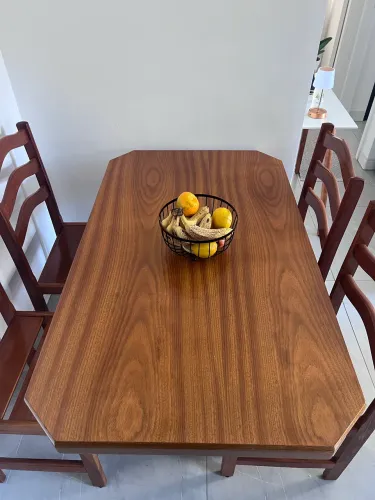 Mesa de madeira 
