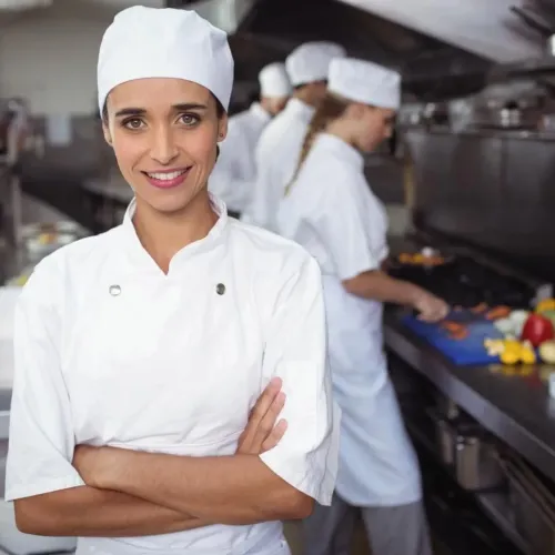 Contrata-se auxiliar de cozinha