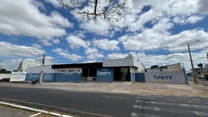 ALUGA-SE PONTO COMERCIAL/GALPÕES | 3.300 M² DE ESQUINA | AV. JOÃO ANTÔNIO LEITÃO ZONA LES