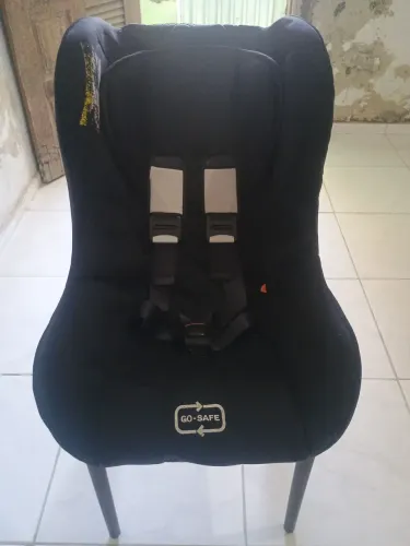 Vendo cadeirinha infantil de carro (de 9 a 36 kg)
