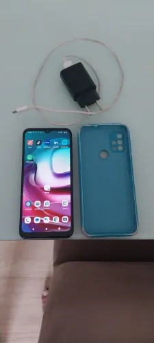 Vendo Celular Motorola G30 RAM 4g e memória interna de 128g usado excelente estado