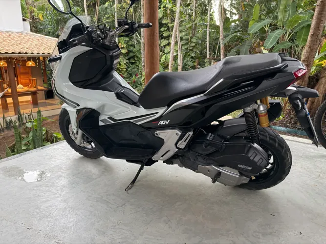 Honda ADV 2022 * Branca * Apenas 12.300 km