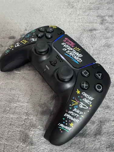 Controle PS5 DualSense LeBron James Edição Limitada