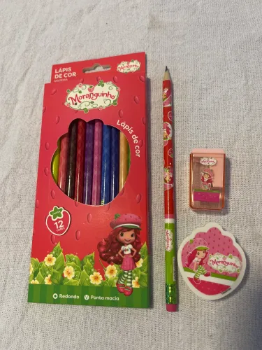 Kit escolar moranguinho