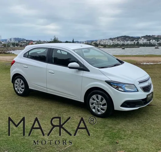 Chevrolet Onix Hatch LT 1.4 8V Flex Power Mec. 4P 2015