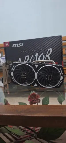 RX 570 Armor OC 8GB MSI - Usada