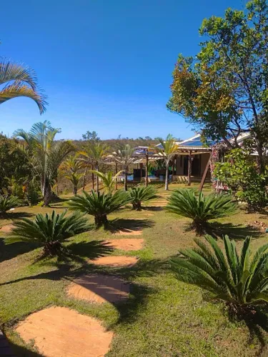 Chalés em operação a 2h de BH, já faturando, com SPA e energia solar