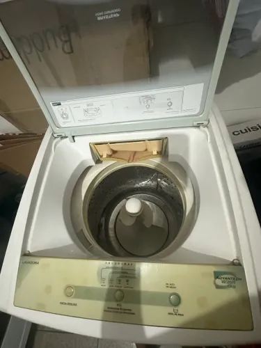 Máquina de lavar Roupa - 6 kg