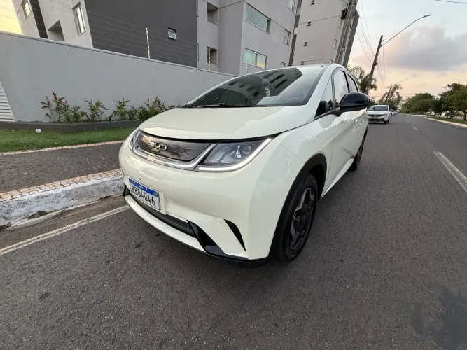 BYD Dolphin EV (Elétrico) 2024
