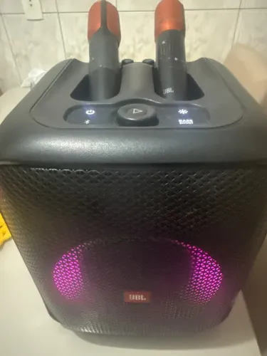 Jbl Encore Karaokê com 2 microfones
