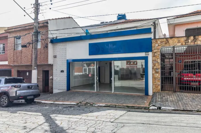 Casa comercial na Rua Torrinha, 131 400 m²