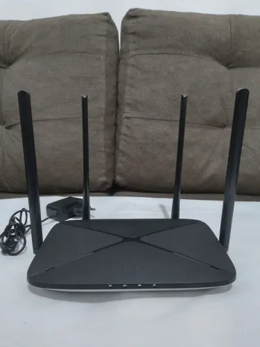 Roteador semi novo mercusys wireless Gigabit dual band AC1200