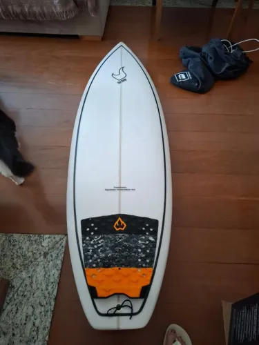 Prancha de Surf 6.1 - 32 Litros - Excelente Estado