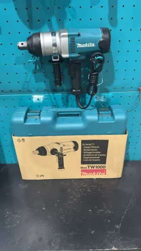 CHAVE DE IMPACTO 1" 1000NM 1200W 220V COM MALETA - MAKITA