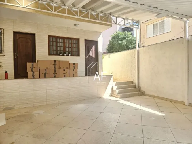 3 Casas Independentes + Escritório em Santa Teresinha | 522 m²