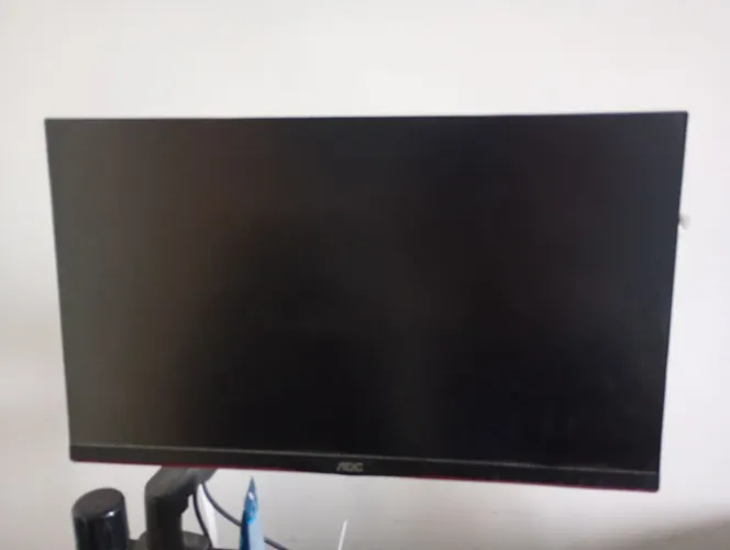 Monitor gamer AOC 144hz 24 polegadas