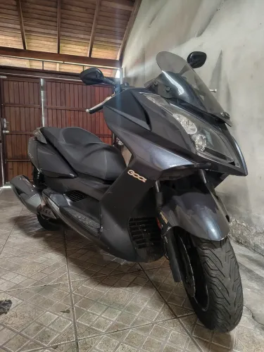 Downtown 300i 2019 Cinza