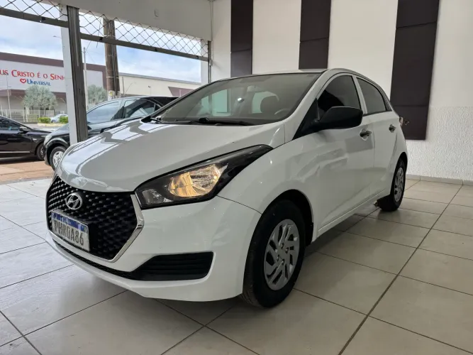 Hyundai HB20 Unique 1.0 Flex 12V Mec. 2019