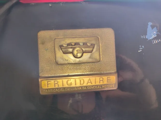 Geladeira frigidaire vintage