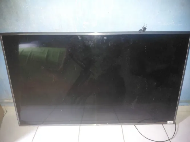 Vendo smartv 50 LG 