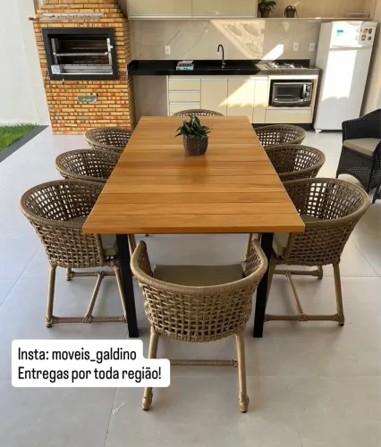 Mesas de 8 lugares ou mais