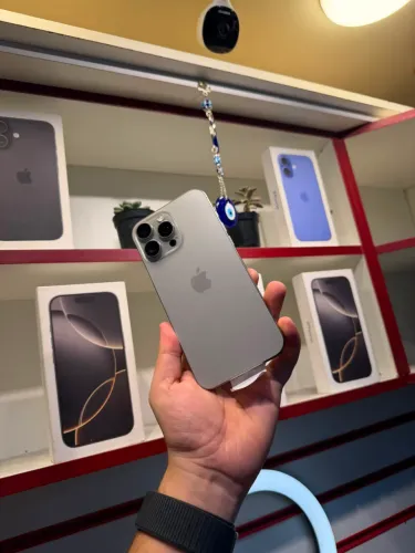Iphone 16 pro max chama ja 