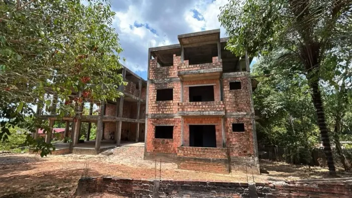 PRÉDIO RESIDENCIAL INACABADO, 16 APTOS, OPORTUNIDADE DE INVESTIMENTO 
