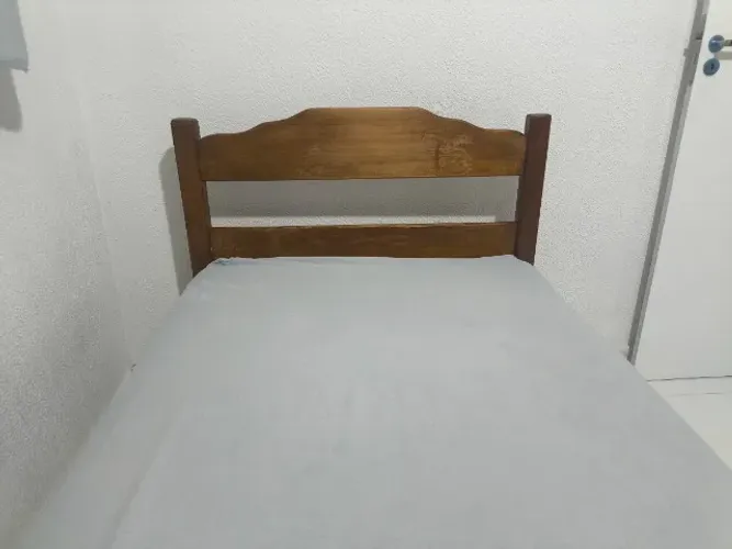 Cama de solteiro + colchão