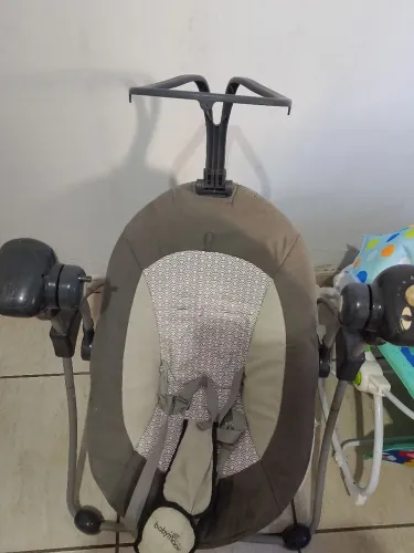 Cadeirinha de balanço