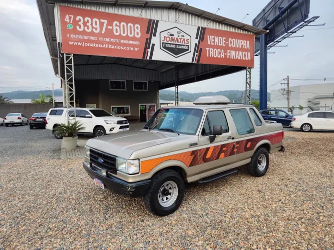 Ford F-1000 S. S. Diesel / S.s. Diesel Turbo 1994