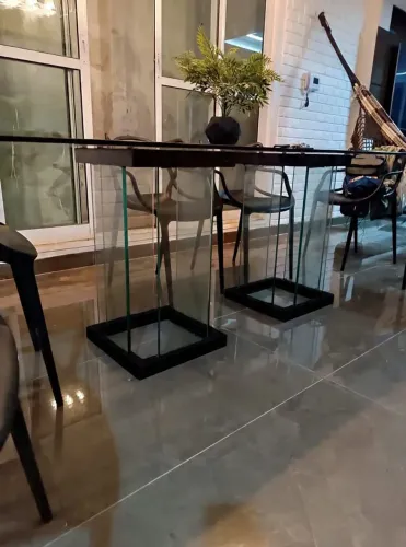 2 base de mesa elegantes e semi novas