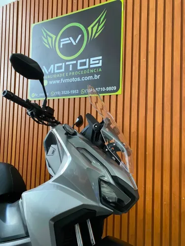 HONDA ADV 160 ABS PRATA 2025 - IMPECÁVEL