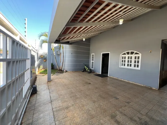Casa à venda no bairro Cohab, Zona Sul de Porto Velho.
