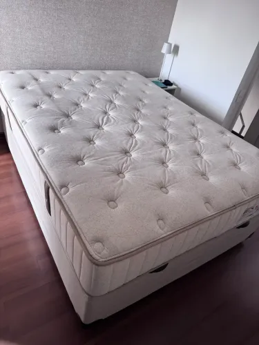 Cama bau e colchao pikolin