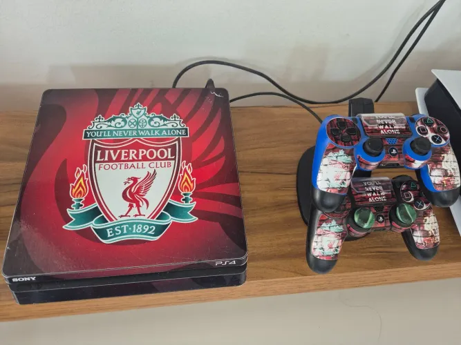 Play 4