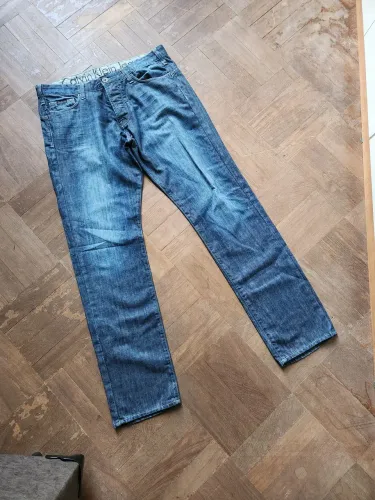 Calça jeans Calvin Klein 46/48