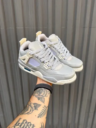 Botinha Jordan Masculina Grey Retrô 4 Premium Disponível 38 Ao 43 Entregas / Envios