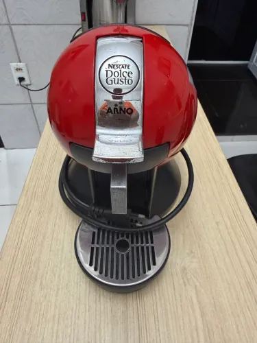 Cafeteira Dolce gusto